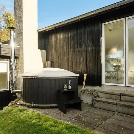 Feriehus 3 Bedroom Stunning In Broager